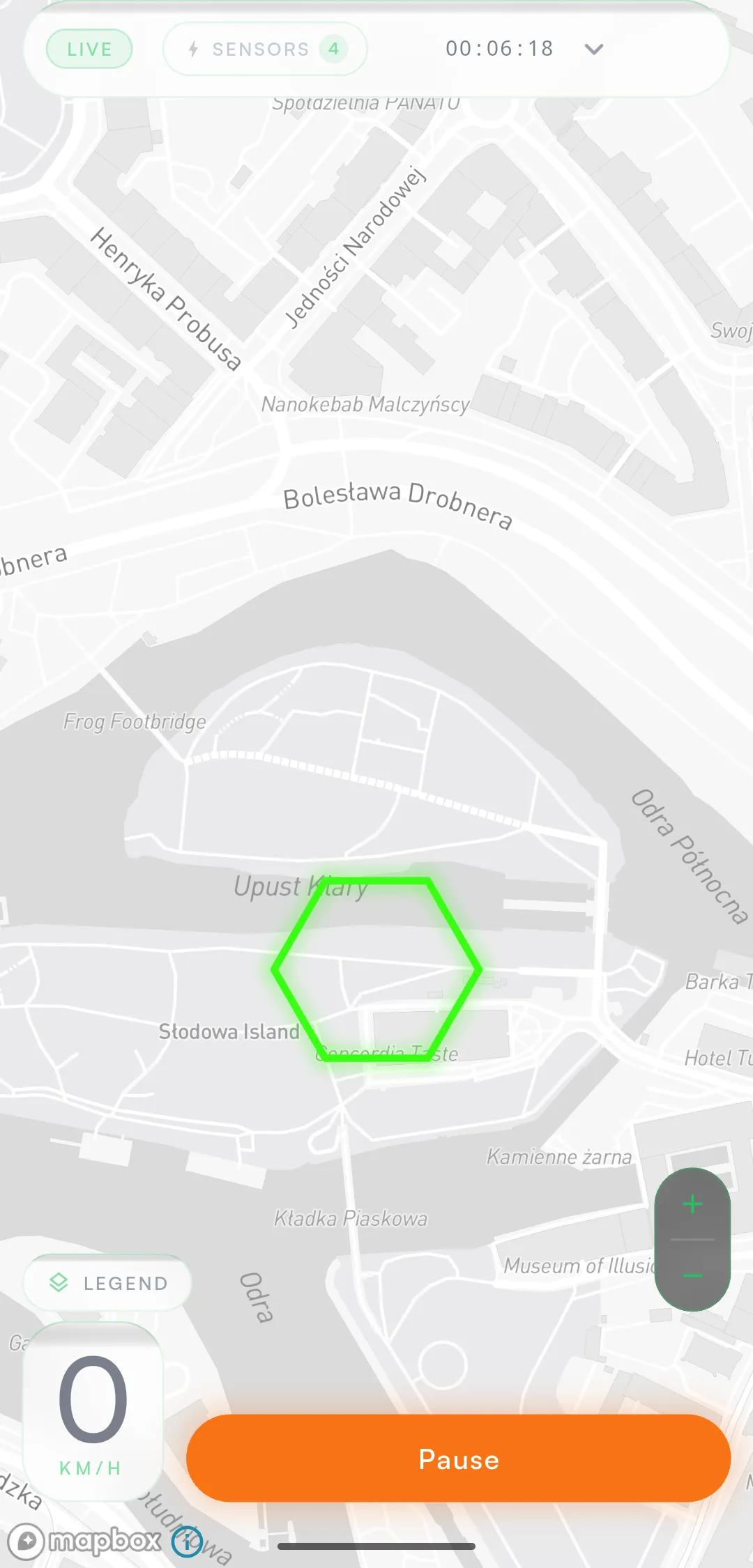 Mapa podboju w trakcie jazdy — heksy zdobywane w czasie rzeczywistym.